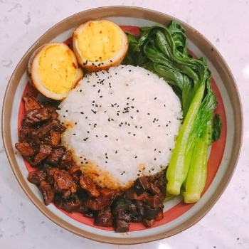 仟佰味鹵肉飯加盟培訓做法配方項目優勢服務方式