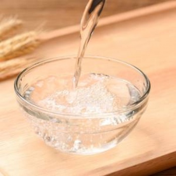 松原液態(tài)發(fā)酵17％白米醋