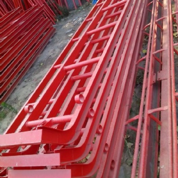 壩斜坡上料機 爬坡上料機 山體斜護坡河道清淤報價單