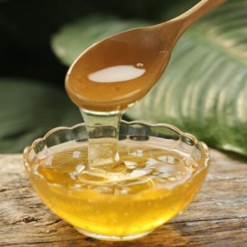 蜂蜜沖水后有黑色雜質