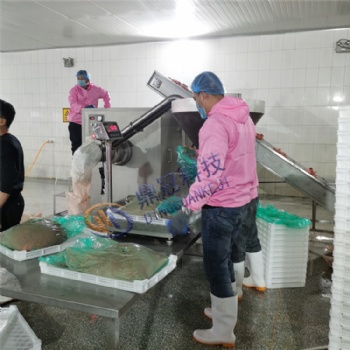 鼎冠DG-180型禽類雞架骨肉分離機(jī) 雞架肉泥擠出機(jī) 大型自動寵物食品加工設(shè)備