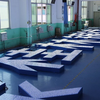 惠州高邊沖孔發(fā)光字廠(chǎng)家批發(fā)
