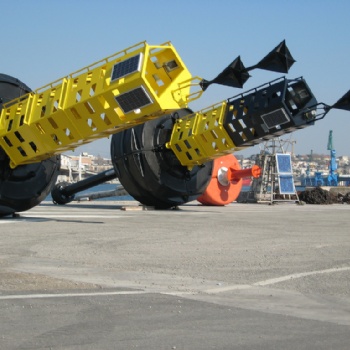 中遠海裝雷達反射器航標 指示淺灘航標 滾塑浮標方位標