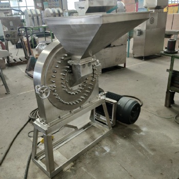 新型不銹鋼大米粉碎機 山東不銹鋼粉碎機
