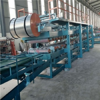 全自動(dòng)壓瓦機(jī)復(fù)合板機(jī)泡沫巖棉復(fù)合機(jī)保溫板設(shè)備