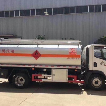 解放10噸油罐車 性價(jià)比超高 當(dāng)之無(wú)愧的油罐車