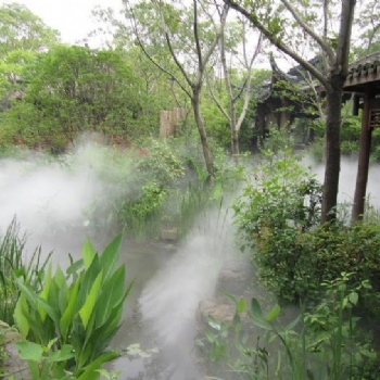 地產(chǎn)小區(qū)綠植花壇水景假山雕塑小品霧森噴霧