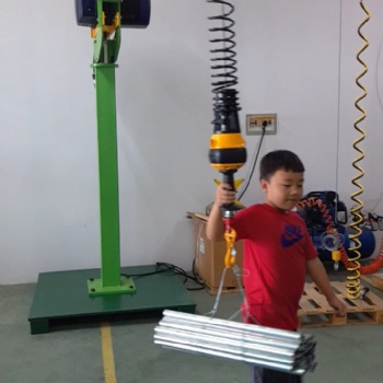 緯戈倫電動(dòng)助力機(jī)械手