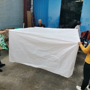 奶白四方袋圖片 廣州套機(jī)器四方膠袋