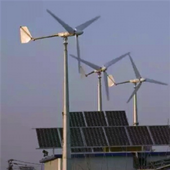 泰安藍(lán)潤(rùn)風(fēng)力發(fā)電機(jī)住宅用風(fēng)力發(fā)電機(jī)住宅用風(fēng)力發(fā)電機(jī)發(fā)電穩(wěn)定