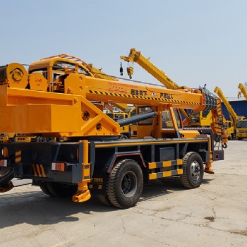 凱威重工高強(qiáng)伸縮臂式汽車吊車 8噸-25噸吊車