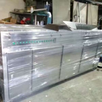 蘇州廠家供應5000風量活性炭廢氣吸附箱