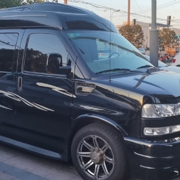 上海gmc房車租賃 租賃gmc保姆車 明星商務(wù) GMC商務(wù)之星租賃