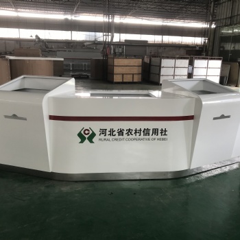 翔陽2021銀行智能一體柜員機（烤漆定制）