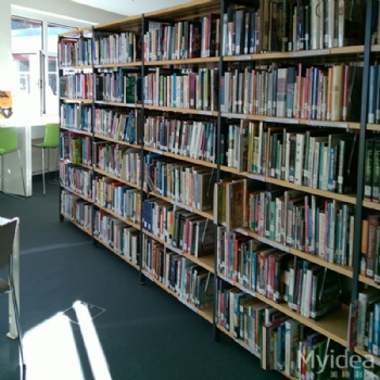 佛山學校家具廠家 圖書館雙面鋼制書架 美格利生