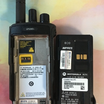 濟(jì)南歷城區(qū)對(duì)講機(jī)專賣對(duì)講機(jī) 摩托羅拉防爆數(shù)字GP328D+正品