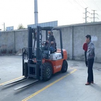 嘉興平湖市叉車(chē)培訓(xùn)振達(dá)校區(qū)