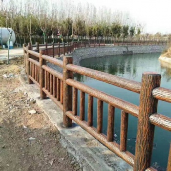 水泥仿樹皮護(hù)欄3-8型湖南仿木護(hù)欄公園景區(qū)建筑