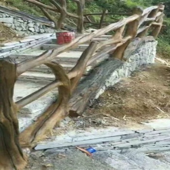 隆昌市景區(qū)仿木欄桿制作