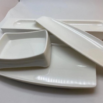上海壹粵密胺火鍋餐具套裝，海底撈仿瓷餐具批發(fā)廠家