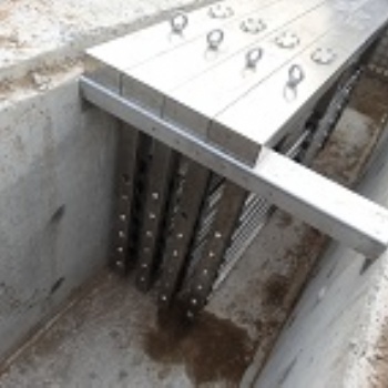 藥廠污水框架式消毒器