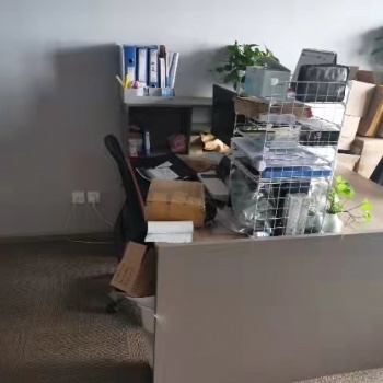 逮溪搬家搬運(yùn)家和搬家