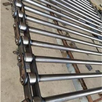 鏈桿式網帶采用鏈條傳動，適用于大型和重型傳送，其運動平穩、力量大，網面相對受力小，能對輸送網面起到保