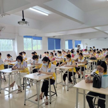 拓普家政產(chǎn)后康復 你的放心選擇