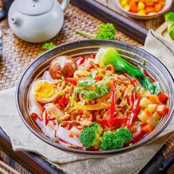 嗦粉邀請函，嗦粉哥米粉店加盟來搞事情啦