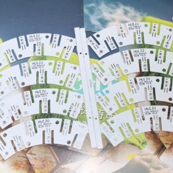 專業(yè)生產(chǎn)LED工礦燈鋁基板130MM 3030 10C5B*4