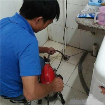 沌口沌陽大道專業(yè)疏通下水道，廁所管道疏通不通不收費(fèi)