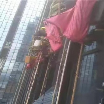 佛山蜘蛛人外墻高空安裝維修拆除高空作業吊繩施工