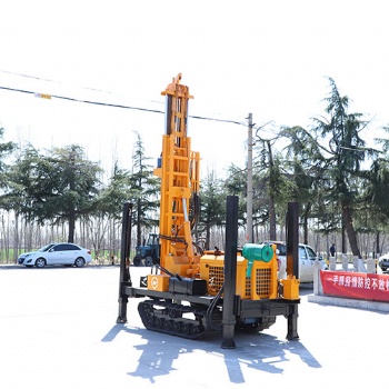 HQZ220L型氣動鉆機(jī)