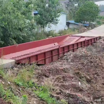 十堰BX-200型建筑工程移動(dòng)洗車槽規(guī)格