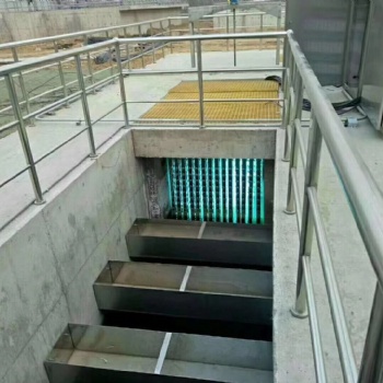 山東框架式紫外線消毒器
