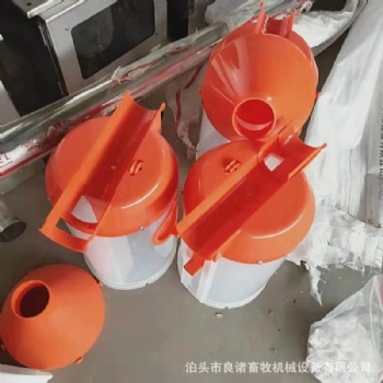 大量供應(yīng)母豬料線配套定量杯