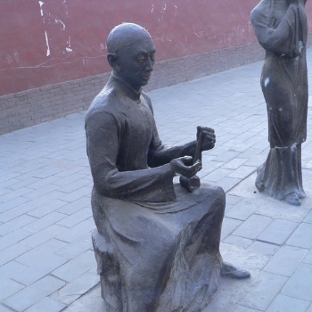 人物雕塑鑄銅玻璃鋼雕像大型戶外園林景觀小品學(xué)校的擺件