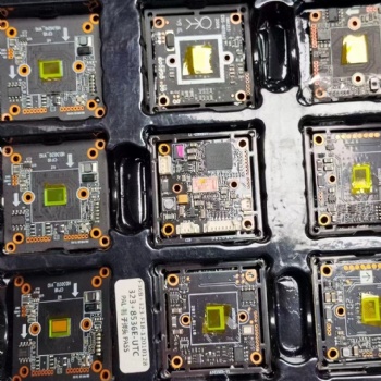 各種數碼產品電路板焊接，貼片打樣加工
