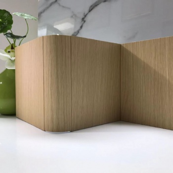 覆膜金屬?gòu)?fù)合板**防火環(huán)保新型材料