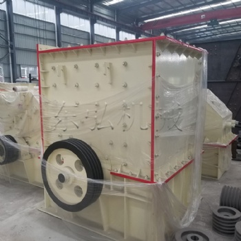 方箱式破碎機(jī) 大型石灰石打砂機(jī) 大口徑箱式破碎機(jī) 適用于多種物料的破碎