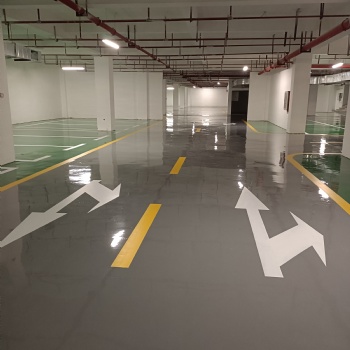 環(huán)氧地坪漆的功能特點