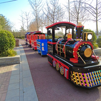 主題樂園游樂設施_景區觀光軌道小火車廠家