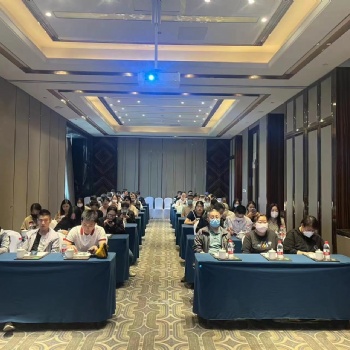 廣州充場公司/廣州活動禮儀模特/會議充場/排隊充場/充場人員湊人數/群眾演員/暖場觀眾
