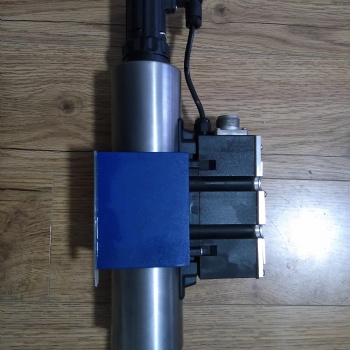 力士樂比例閥4WRKE35W6-1000L-35/6EG24K31/F1D3V