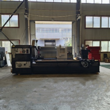 鴻星數(shù)控CW61125-5000臥式普通車床 5米加工長度重型機床