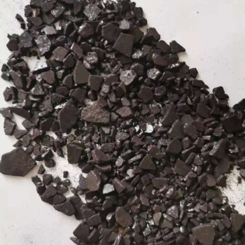 澤浩化工出售片狀石油瀝青，橡膠油漆均可用