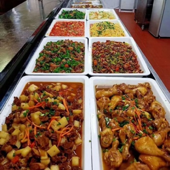 食堂承包-團(tuán)餐配送-食材配送-厚街飯?zhí)贸邪? /></a></div>
	<div   id=