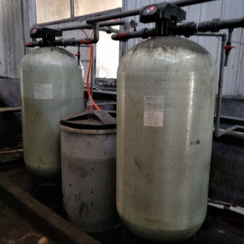 大型工業(yè)鍋爐除水垢軟水器