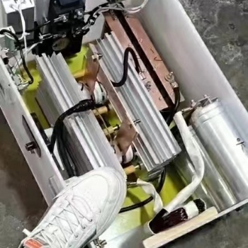 新型捕咸水海水脈沖魚機升壓器大型深水發電機后級逆變器機頭