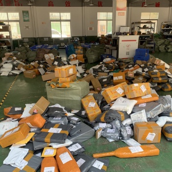 中國至加拿大海運專線，衣服食品集運到加拿大